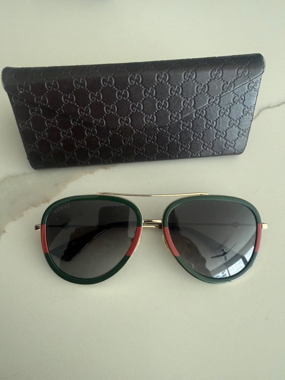 Gucci Gold Frame Aviator Sunglasses with Green & Red Trim